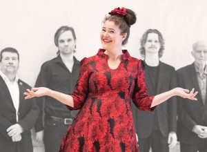 victoriahyllardjangohotclubdenorvgebjuderinmajkenchristiansenno